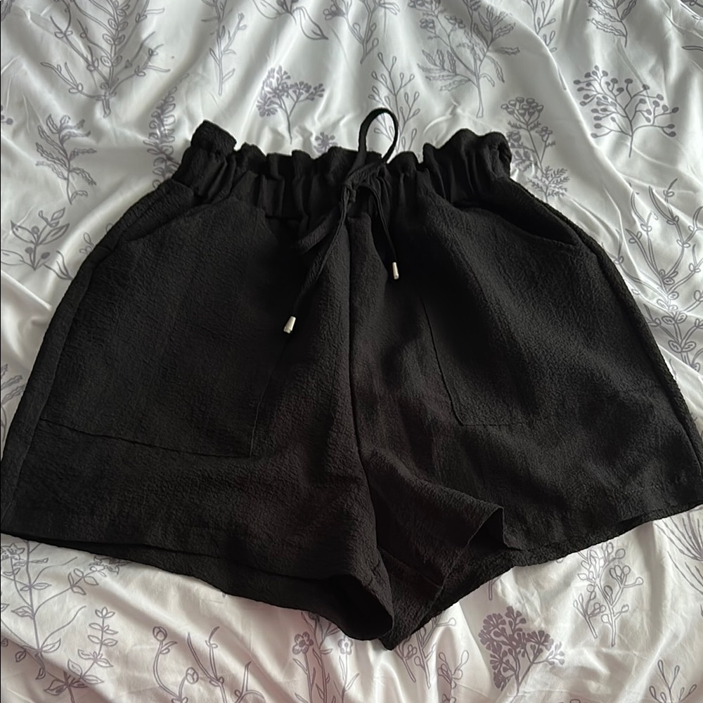 SHEIN Black High Waist Shorts with Elastic Waistband